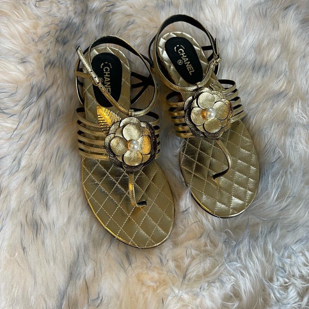 COPY - 💯Authentic Gorgeous Chanel sandals